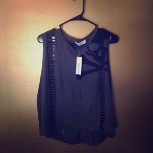 Soul cycle ☠️💛 shredded tee